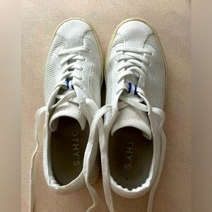 White Rhothy’s Sneakers, size 7